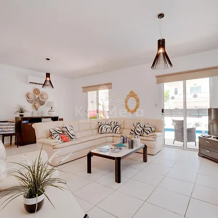 Villa Hanna *